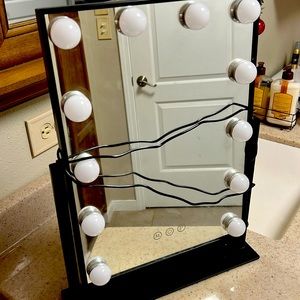 Beautiful vanity mirror!